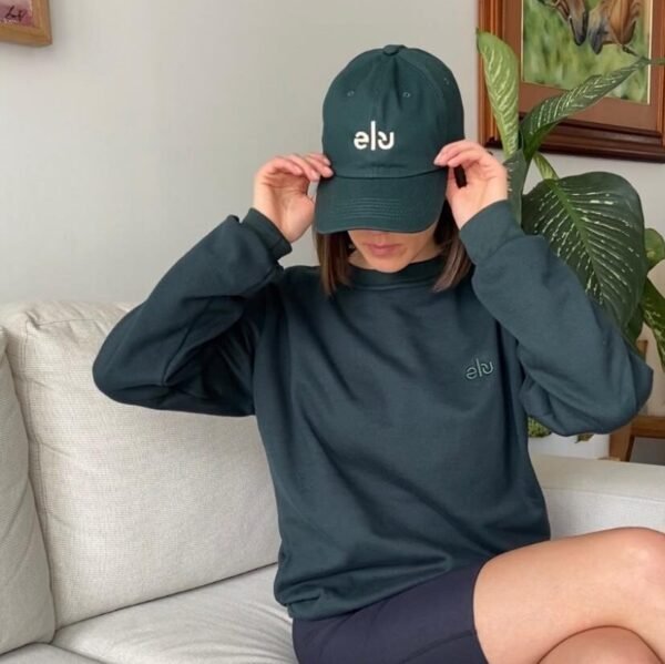 elú Hats green